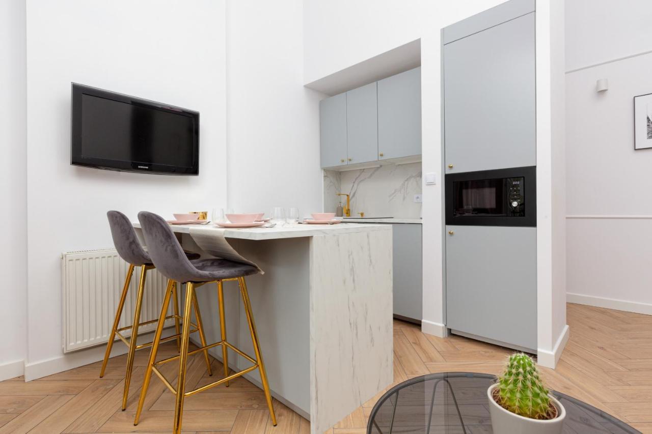 Praga Center Apartments By Noclegi Renters 바르샤바 외부 사진